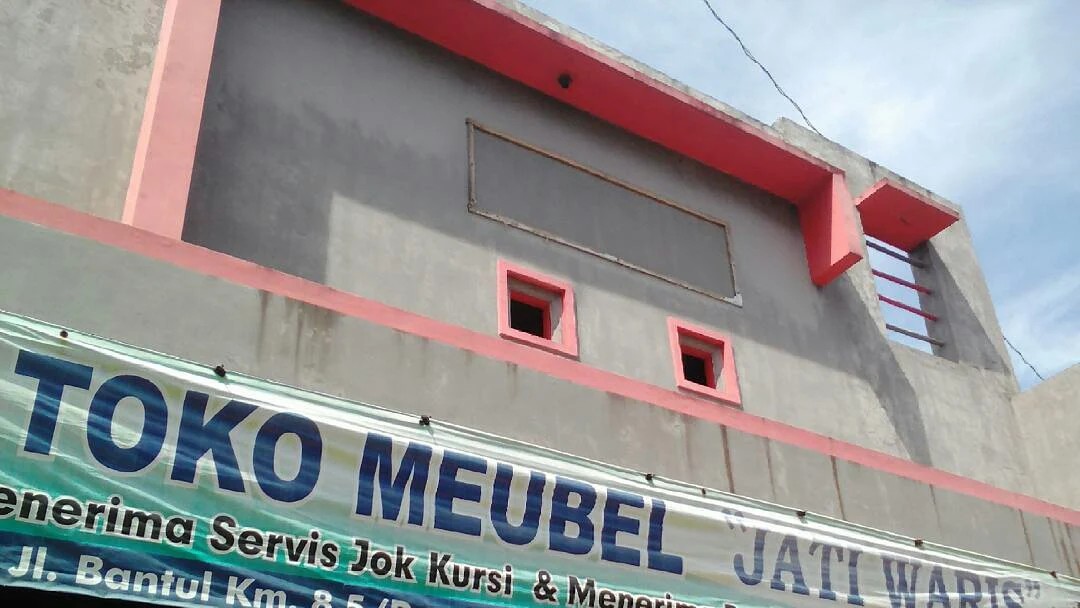 Toko Mebel Jati Waris